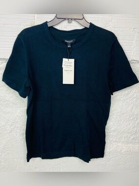 NWT Kenneth Cole Women's navy Short Sleeve Knit Top size small